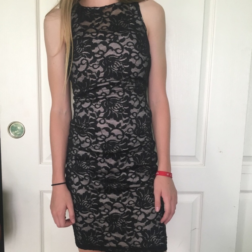 Lace homecoming dress